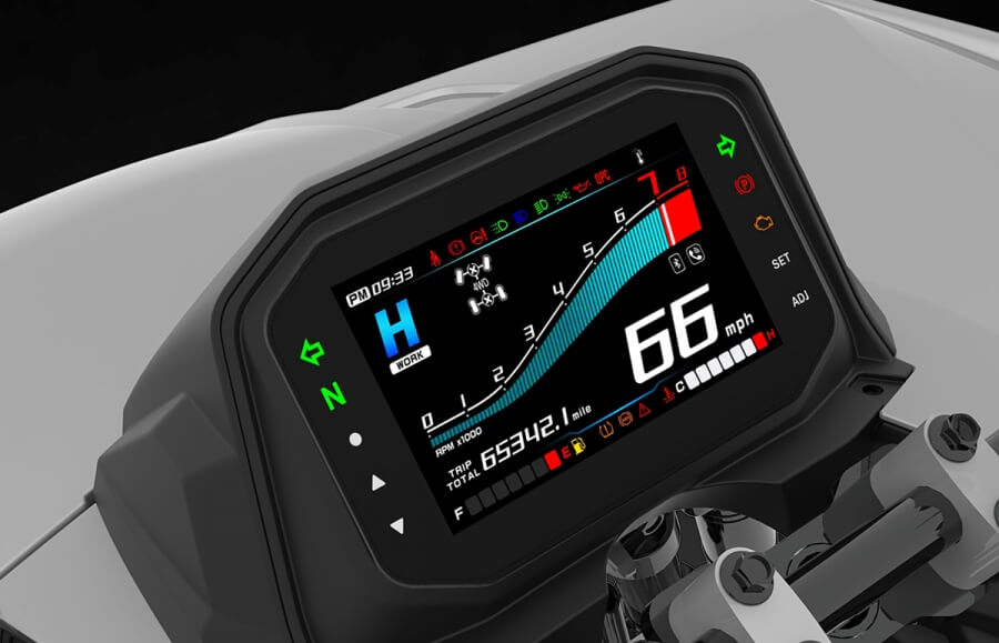 Linhai Landforce 650L Pro EPS CAMO – kolorowy wyświetlacz cyfrowy TFT z licznikiem prędkości, obrotomierzem i wskaźnikiem napędu 4×4